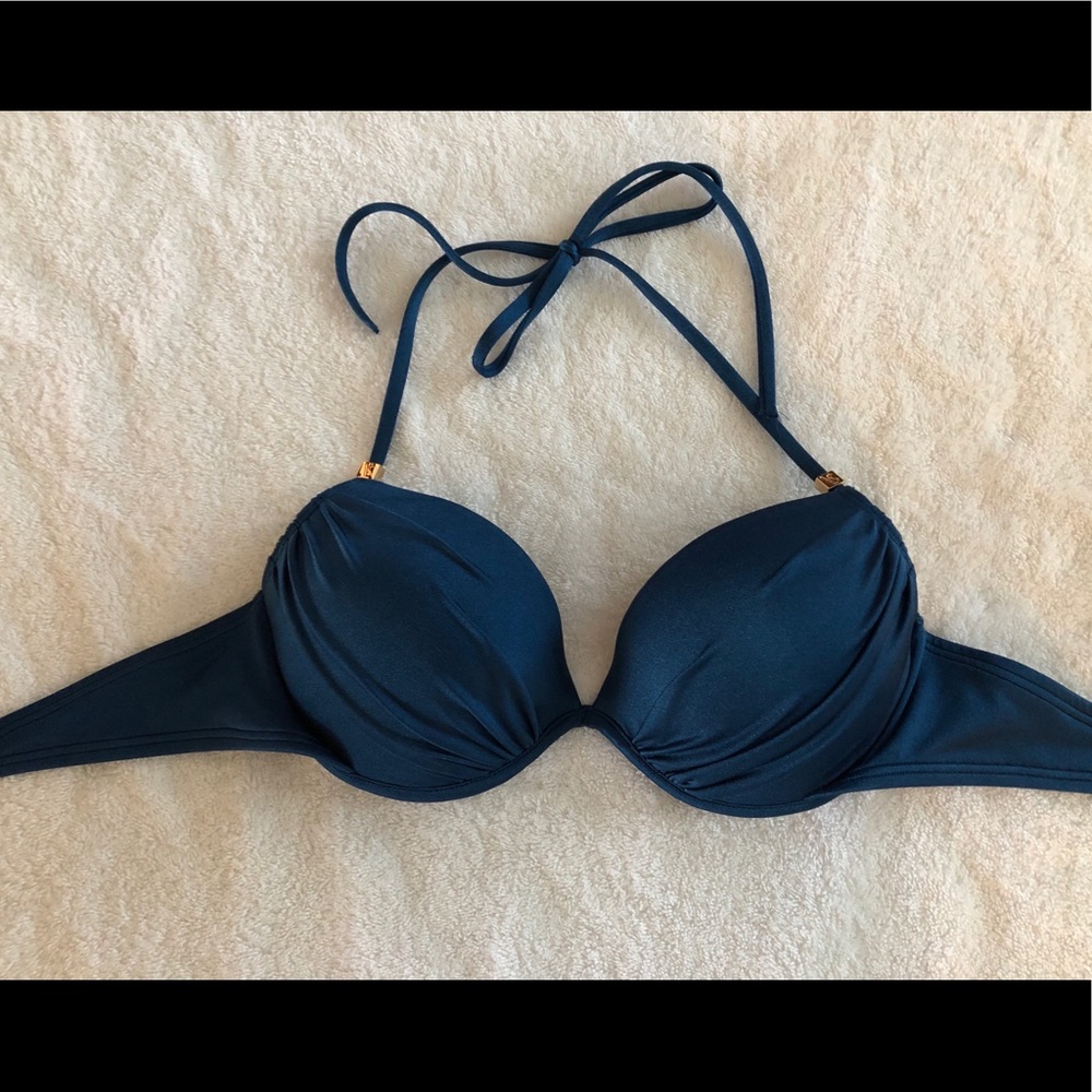 Bikini top